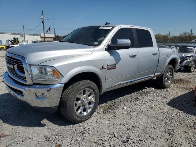 46975444 :رقم المزاد ، 3C6UR5GL5JG213373 vin ، 2018 Ram 2500 Longhorn مزاد بيع