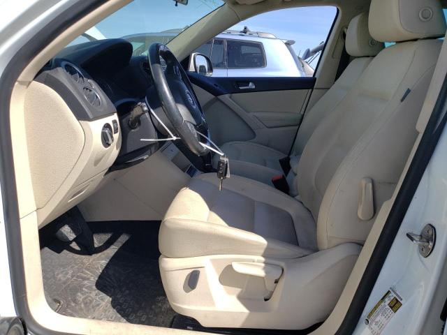 WVGAV7AX9FW580005 Volkswagen TIGUAN S
