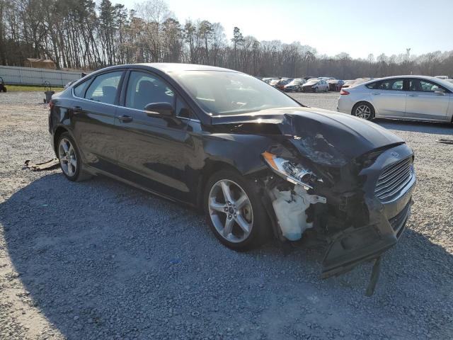 3FA6P0H72GR210932 Ford FUSION SE