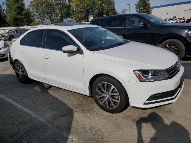 3VWDB7AJ9JM218445 Volkswagen JETTA SE