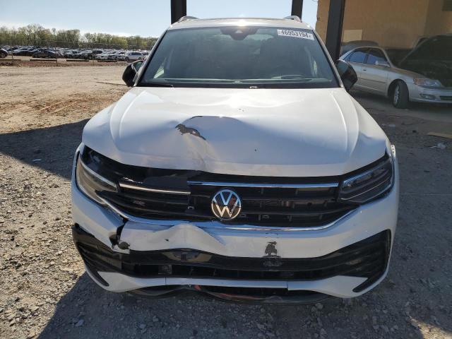 3VVCB7AX1PM114626 Volkswagen Tiguan Se R-line Black