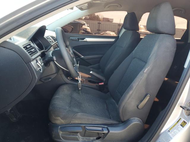 1VWAT7A37HC085293 Volkswagen PASSAT S