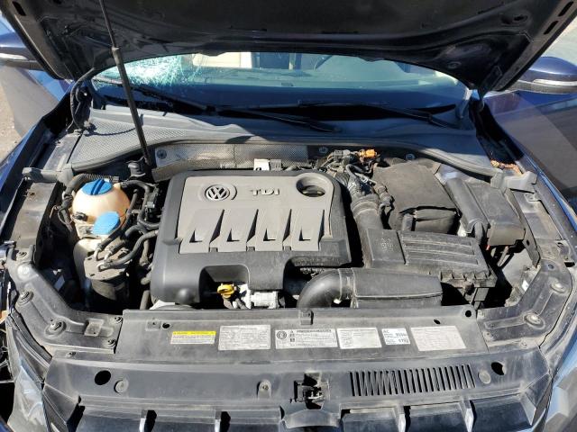 1VWBN7A38EC057688 Volkswagen PASSAT SE