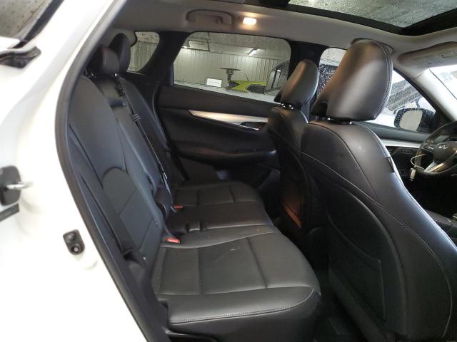 3PCAJ5M34KF123274 Infiniti Qx50 Essential