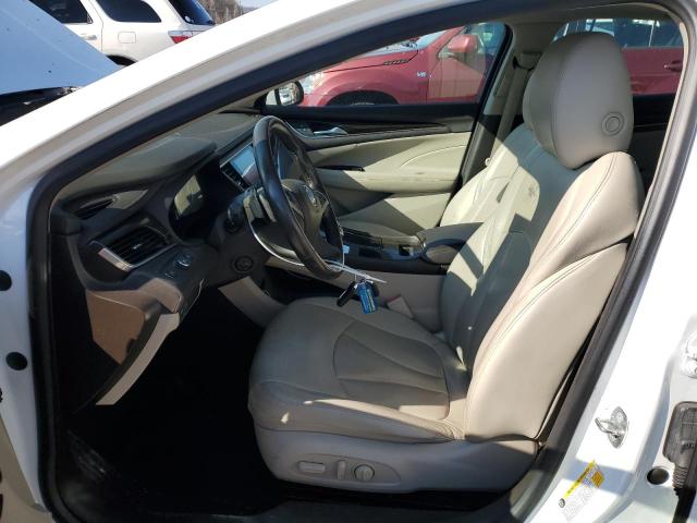 1G4ZP5SS3JU141858 Buick Lacrosse Essence