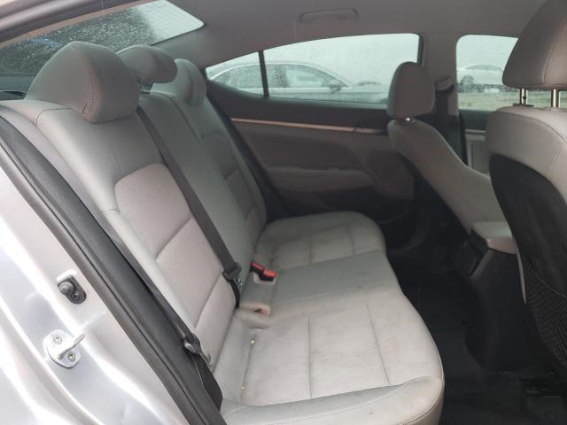 5NPD84LF0HH072557 Hyundai ELANTRA SE
