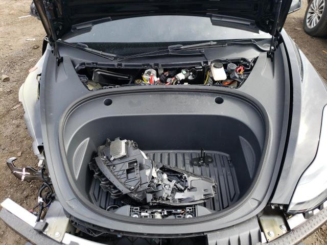 5YJ3E1EB7PF704481 Tesla MODEL 3