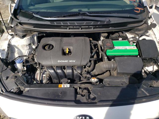3KPFK4A70HE033218 KIA FORTE LX
