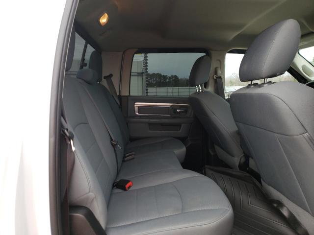 1C6RR7TT0KS676846 RAM 1500 Classic Slt
