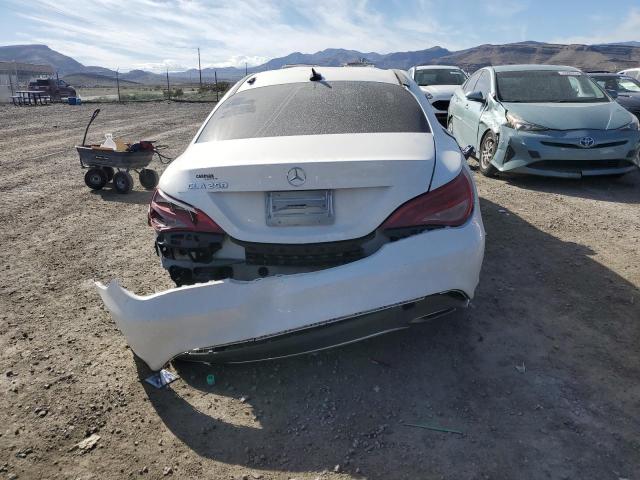 WDDSJ4EB2KN757579 Mercedes-Benz CLA 250
