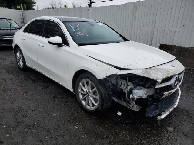 WDD3G4FB3KW020001 Mercedes-Benz A 220 4matic