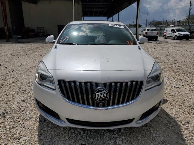 2G4GK5EX3G9164110 Buick Regal