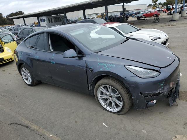 7SAYGDEE4PA168097 Tesla Model Y