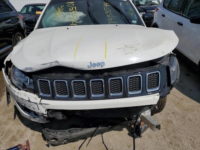 3C4NJCAB7JT460930 Jeep Compass Sport