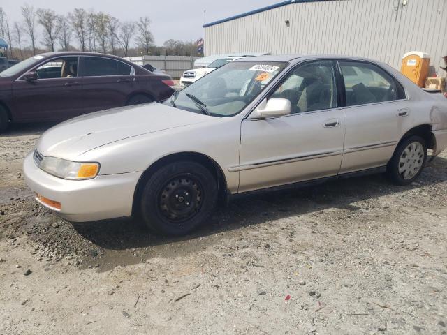 Auction sale of the 1996 Honda Accord Lx, vin: 1HGCE6643TA016169, lot number: 48294024