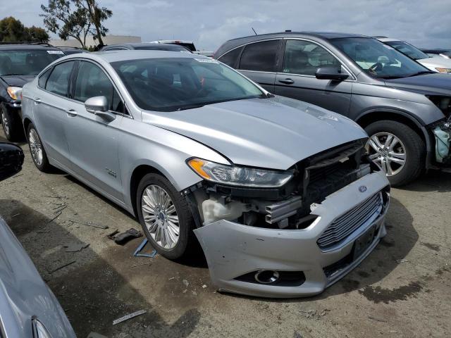 3FA6P0PU3GR320864 Ford Fusion Se Phev