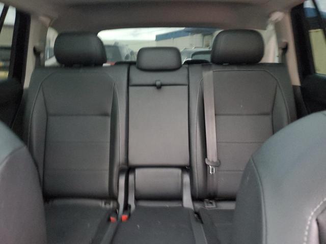 3VV3B7AX5KM084975 Volkswagen TIGUAN SE