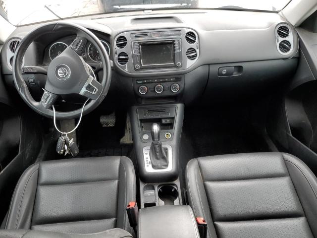 WVGSV7AX2HK007977 Volkswagen Tiguan Wolfsburg