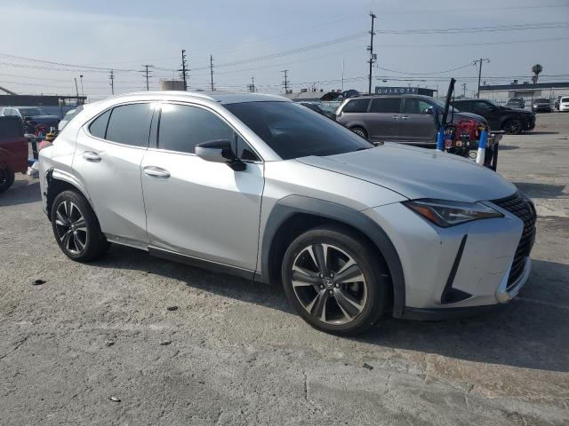 JTHY3JBH9K2004105 Lexus UX 200