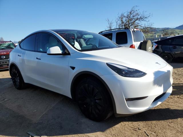 7SAYGAEE7PF825489 Tesla Model Y