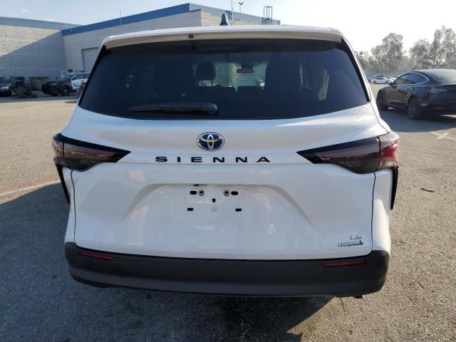 5TDKRKEC4RS187895 Toyota SIENNA LE