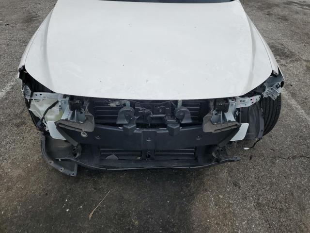 JM1BPALM5P1612756 Mazda 3 Preferred