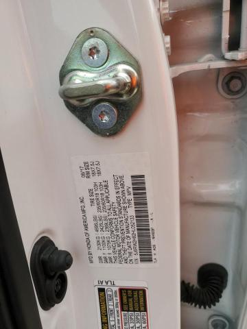 5J6RW2H82HL052133 Honda CR-V EXL