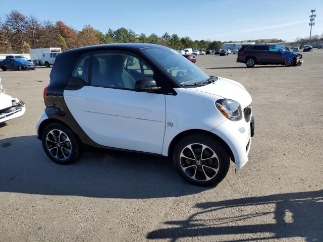 WMEFJ5DA2GK061874 Smart Fortwo