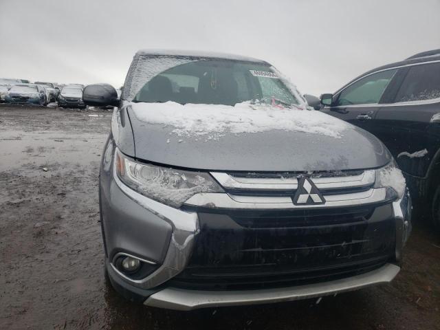 JA4AZ3A37JZ002257 Mitsubishi Outlander Se