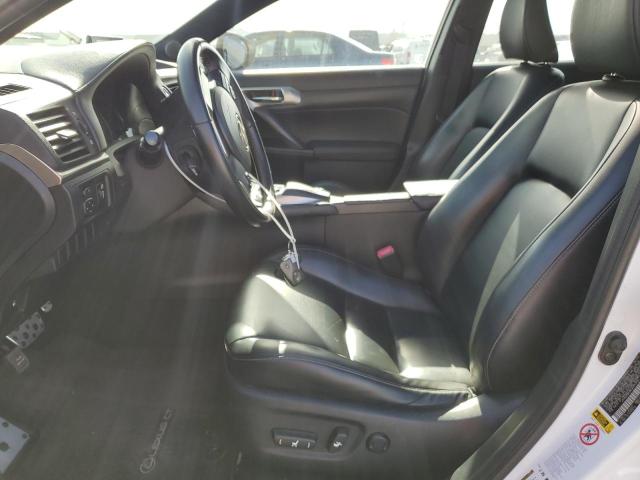 JTHKD5BH9E2205355 Lexus CT 200