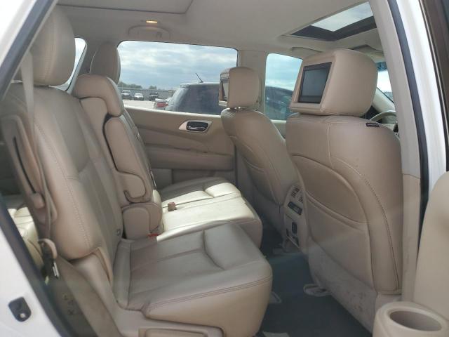 5N1AR2MN3EC701063 Nissan Pathfinder S