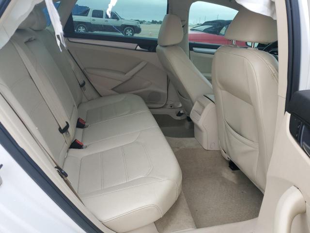1VWAT7A39FC115925 Volkswagen PASSAT S