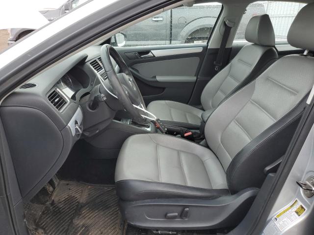 3VW637AJ1EM220394 Volkswagen Jetta Hybrid