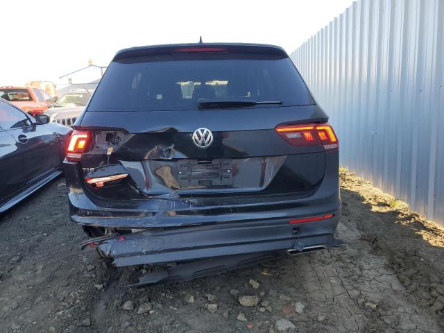3VV3B7AX5KM066217 Volkswagen TIGUAN SE