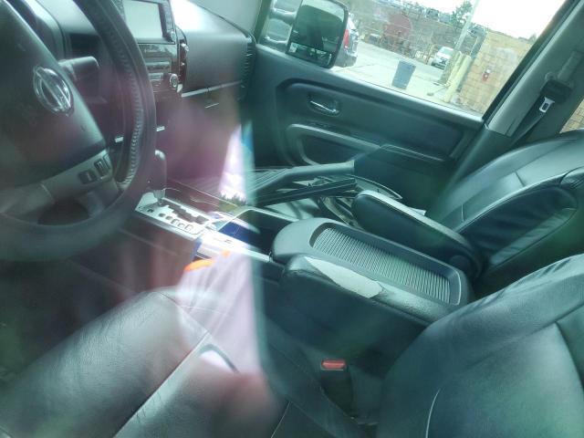 1N6BA0EC5FN503041 Nissan TITAN S