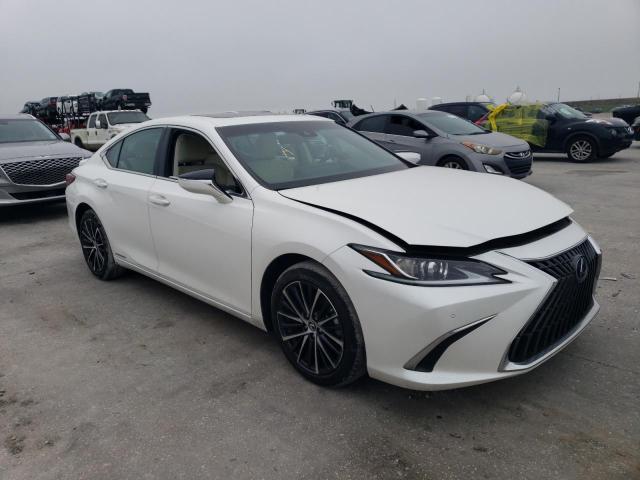 58ADA1C1XNU022018 Lexus Es 300h Base