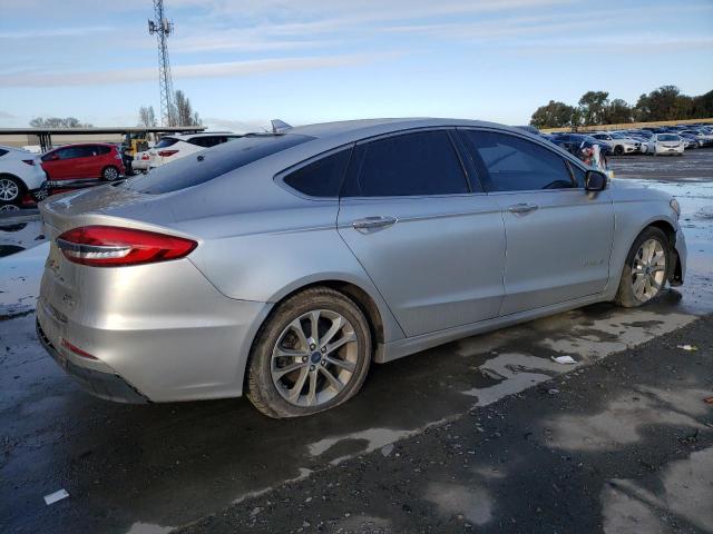 3FA6P0MU3KR189609 Ford FUSION SEL