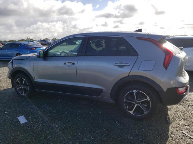 KNDCP3LE5P5070432 KIA NIRO LX