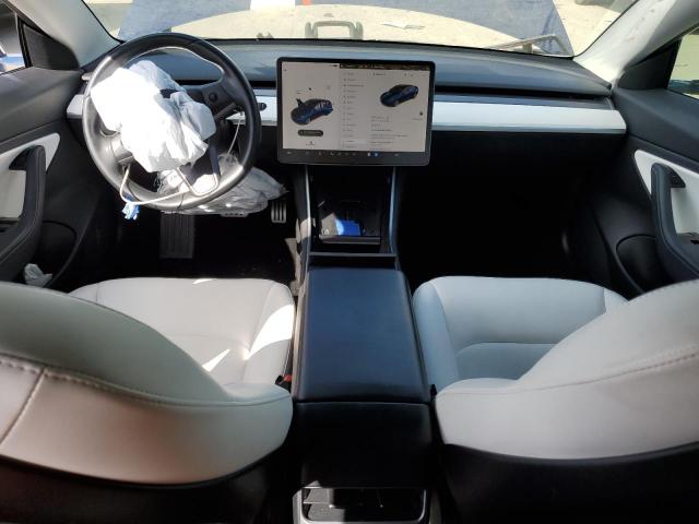 5YJ3E1EB3KF393592 Tesla MODEL 3