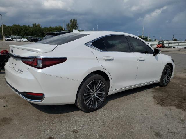 58ADA1C19RU037258 Lexus Es 300h Base