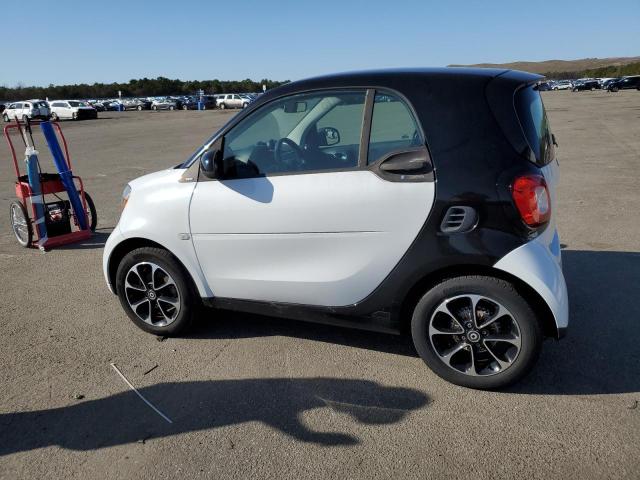 WMEFJ5DA2GK061874 Smart Fortwo