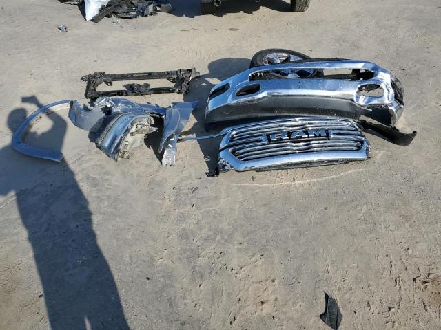 1C6SRFJT2KN525522 RAM 1500 Laie