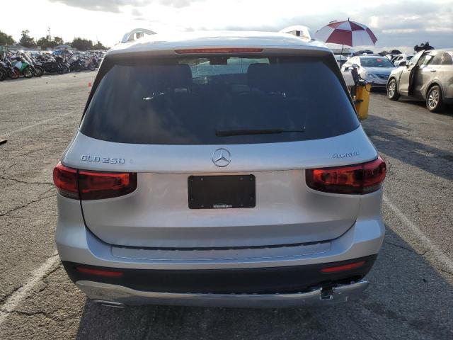 W1N4M4HB5LW072048 Mercedes-Benz Glb 250 4matic