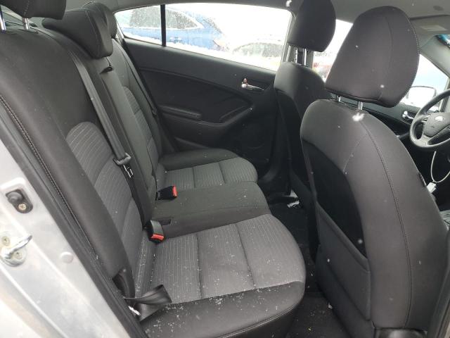 KNAFX4A65G5605853 KIA FORTE LX