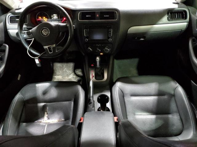 3VWD17AJ8EM443075 Volkswagen JETTA SE