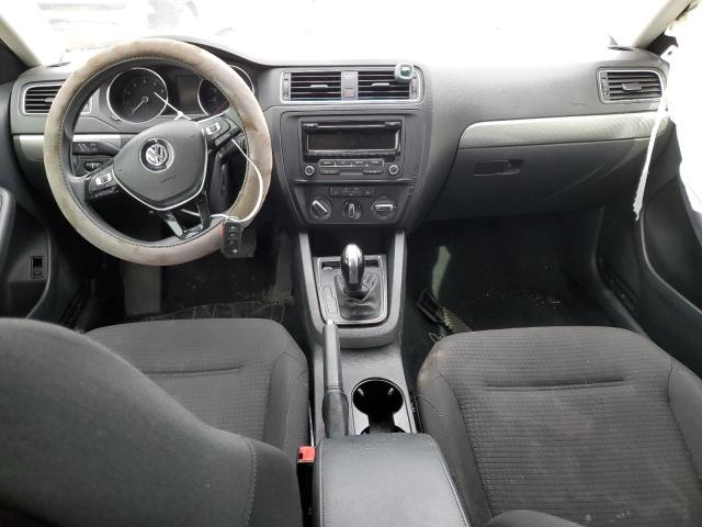 3VWD17AJXFM261928 Volkswagen JETTA SE