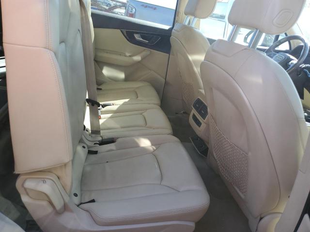 WA1LAAF77HD008180 Audi Q7 Premium Plus