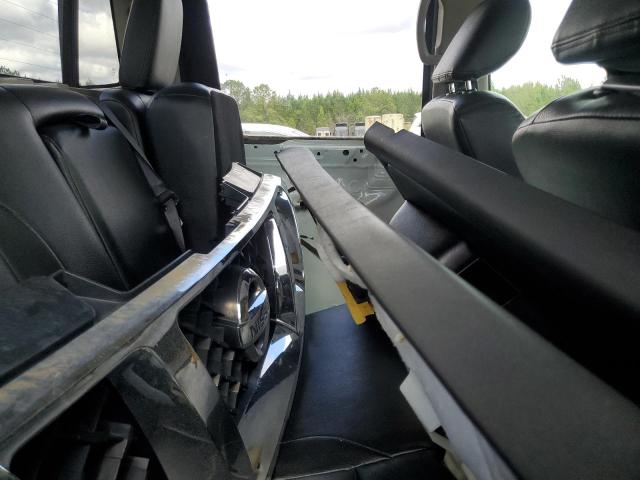 1N6BA0EC5FN503041 Nissan TITAN S