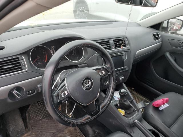 3VWB67AJ9HM370652 Volkswagen JETTA SE