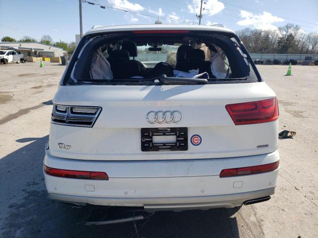 WA1LHAF70HD043199 Audi Q7 Premium Plus